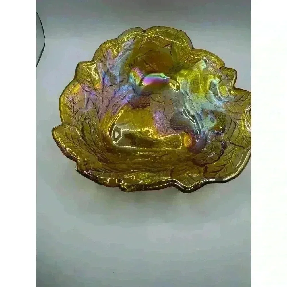 Northwood Carnival Glass Large Strawberry Bowl with Plain Exterior Marigold